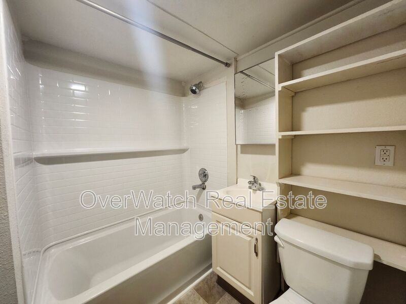 1550 Medfra St #2 - Photo 5 of 6