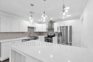 621 W Plata Ave - Photo 1 of 1