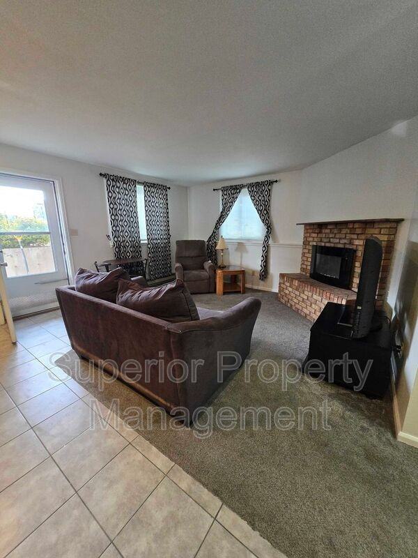 4950 King Arthur Way - Photo 2 of 7