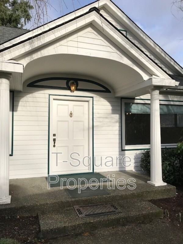 9056 Avondale Rd Ne - Photo 2 of 24