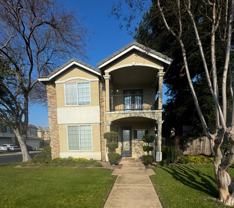 3002 English Oak Cir - Photo 1 of 1