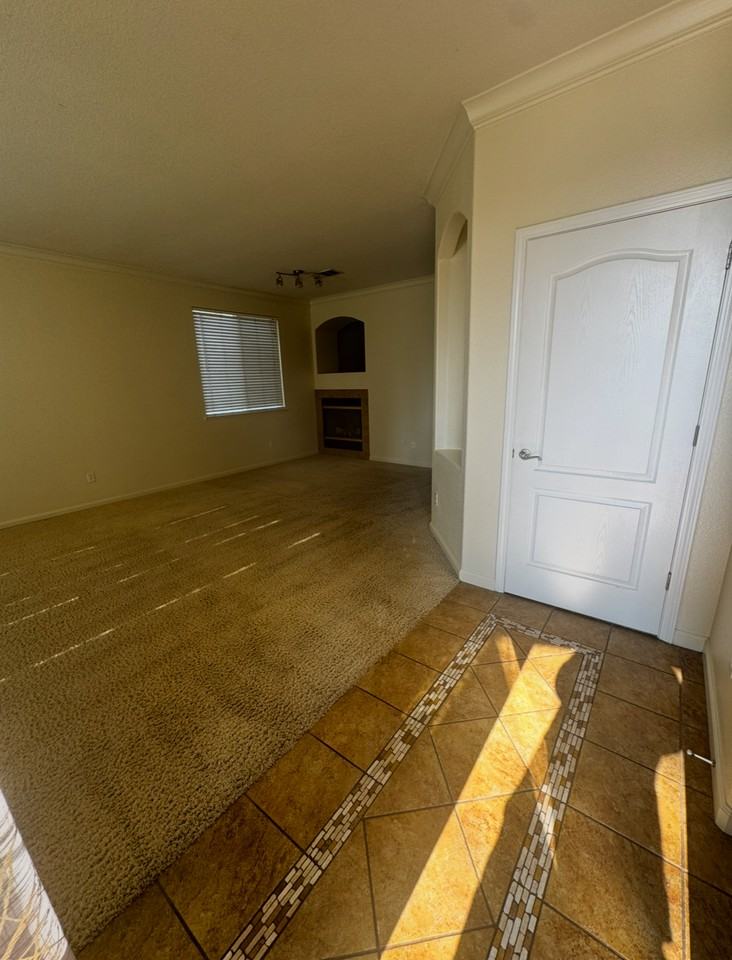 3002 English Oak Cir - Photo 3 of 30