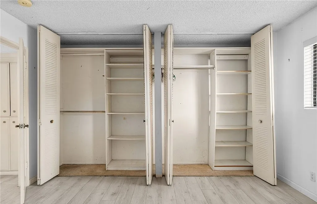 3050 S Bristol St #9C - Photo 5 of 10