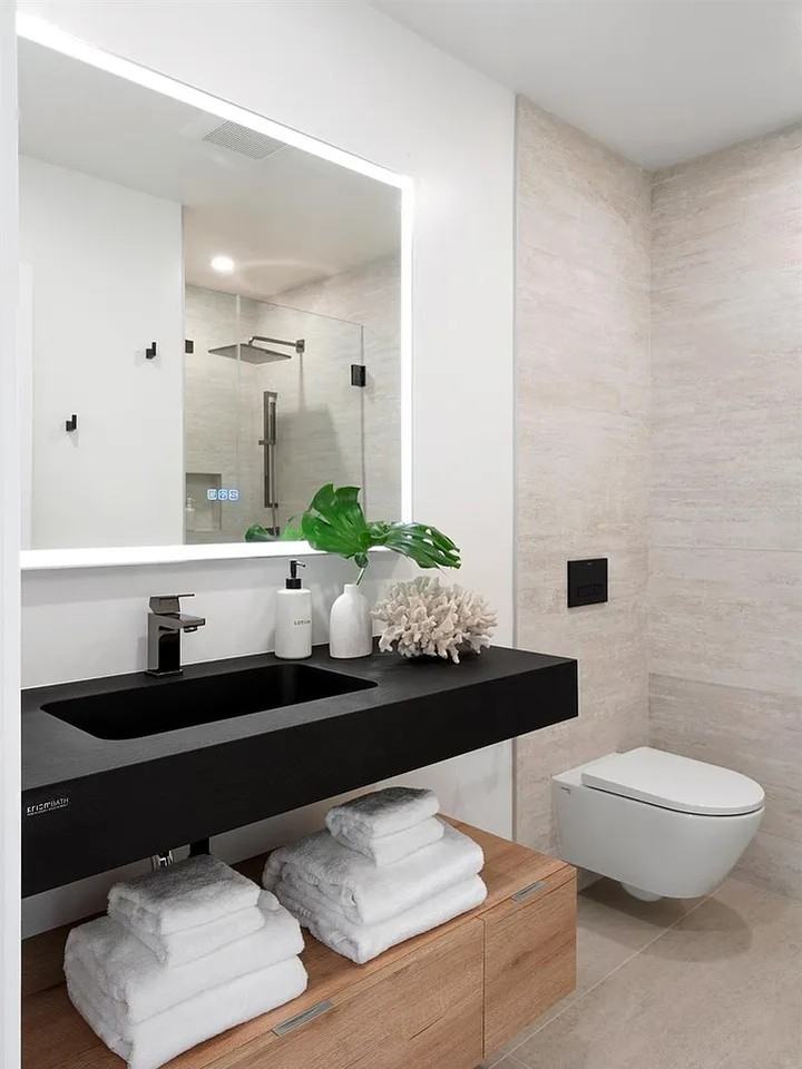 3890 Market St #1 - Photo 6 of 19