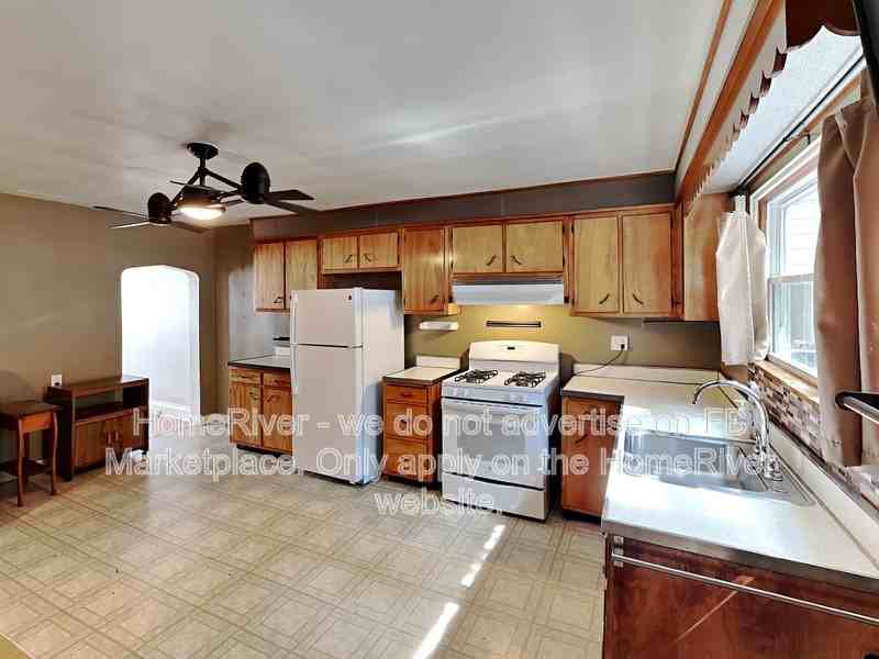 15 Kosciusko Way - Photo 7 of 23