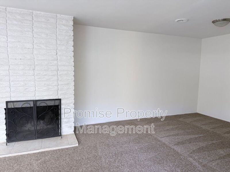 2307 - Photo 5 of 18