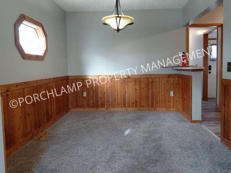 2050 Letart Ave - Photo 7 of 20