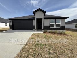 featured image of 6428 Newark Dr