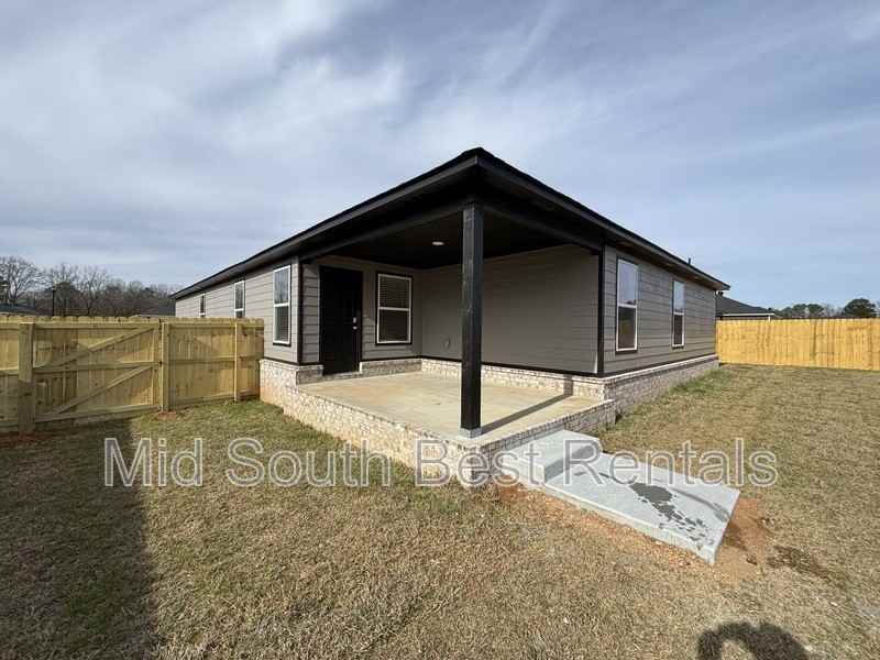 6428 Newark Dr - Photo 2 of 14