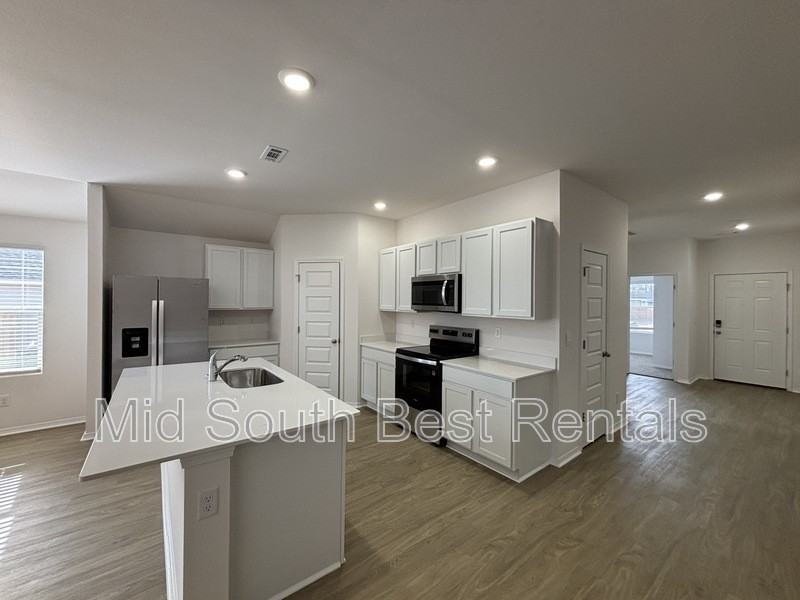 6428 Newark Dr - Photo 5 of 14