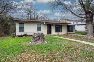 5815 Pyle St - Photo 1 of 1