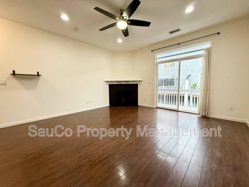 11044 Sw Sage Ter - Photo 4 of 16