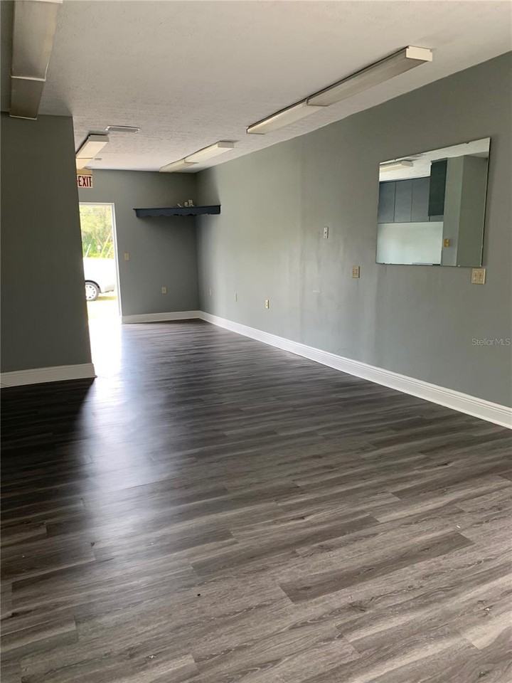 5405 Old Highway - Photo 3 of 11