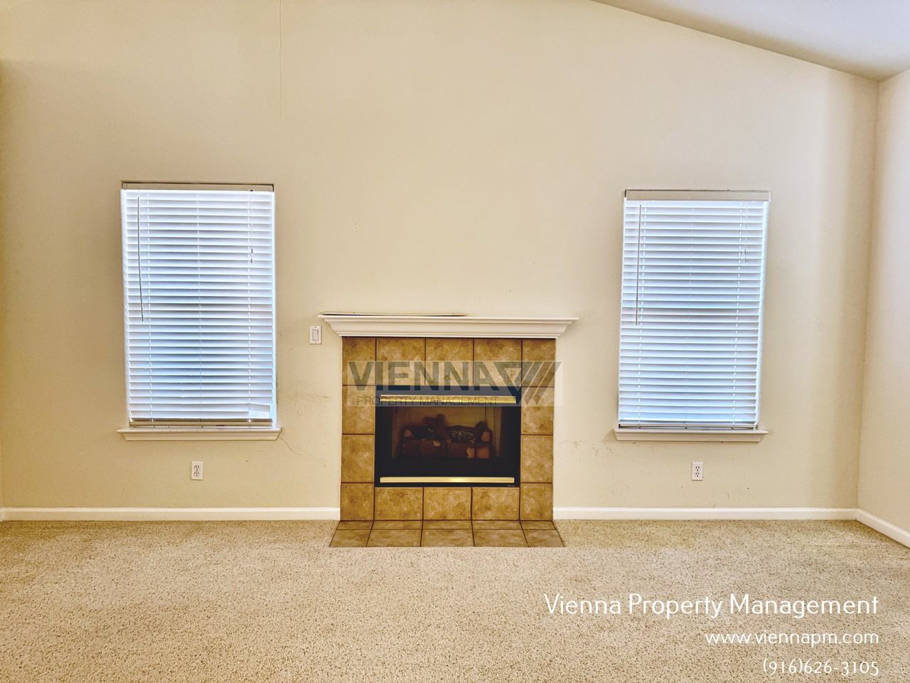 1755 El Camino Verde Dr - Photo 4 of 23