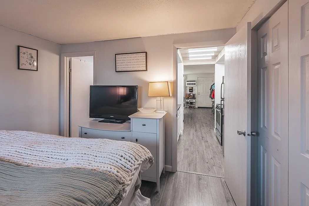 808 Cocheco Ct - Photo 7 of 13