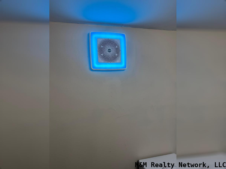 132 Princess Ave Sw - Photo 4 of 8