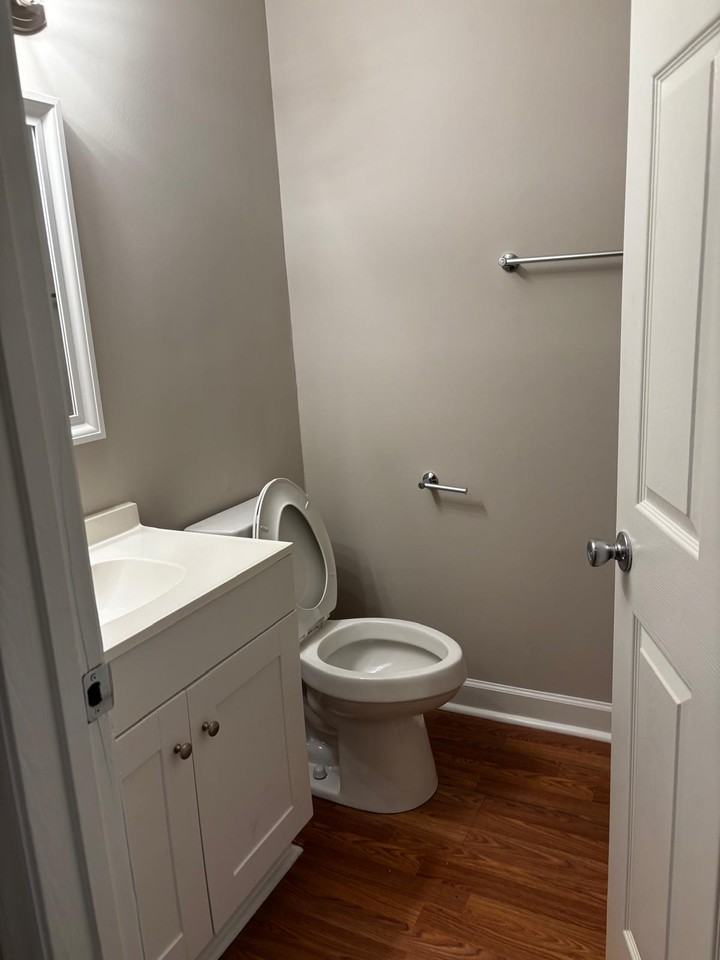 403 Rich St - Photo 6 of 7