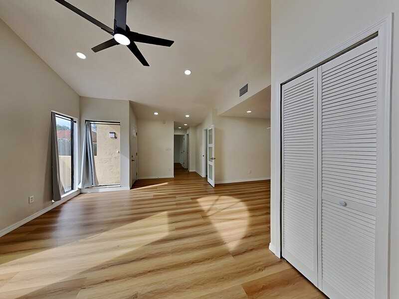 739 Golden Sunshine Cir - Photo 2 of 18