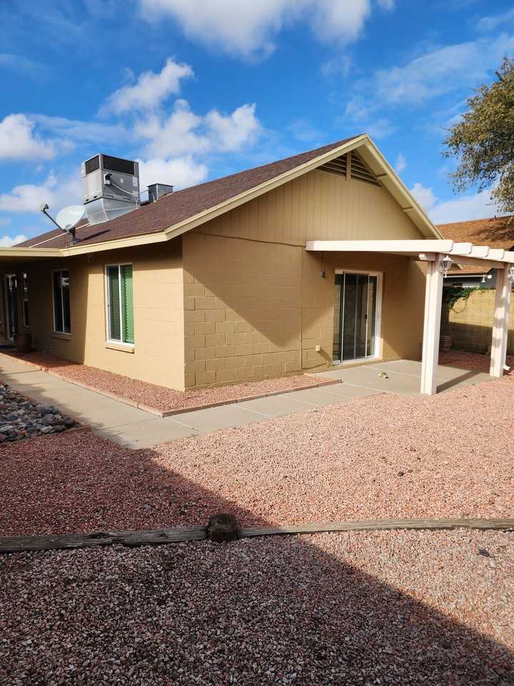 18209 N 17th Way - Photo 3 of 29