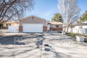 featured image of 2119 Chatalet Ln