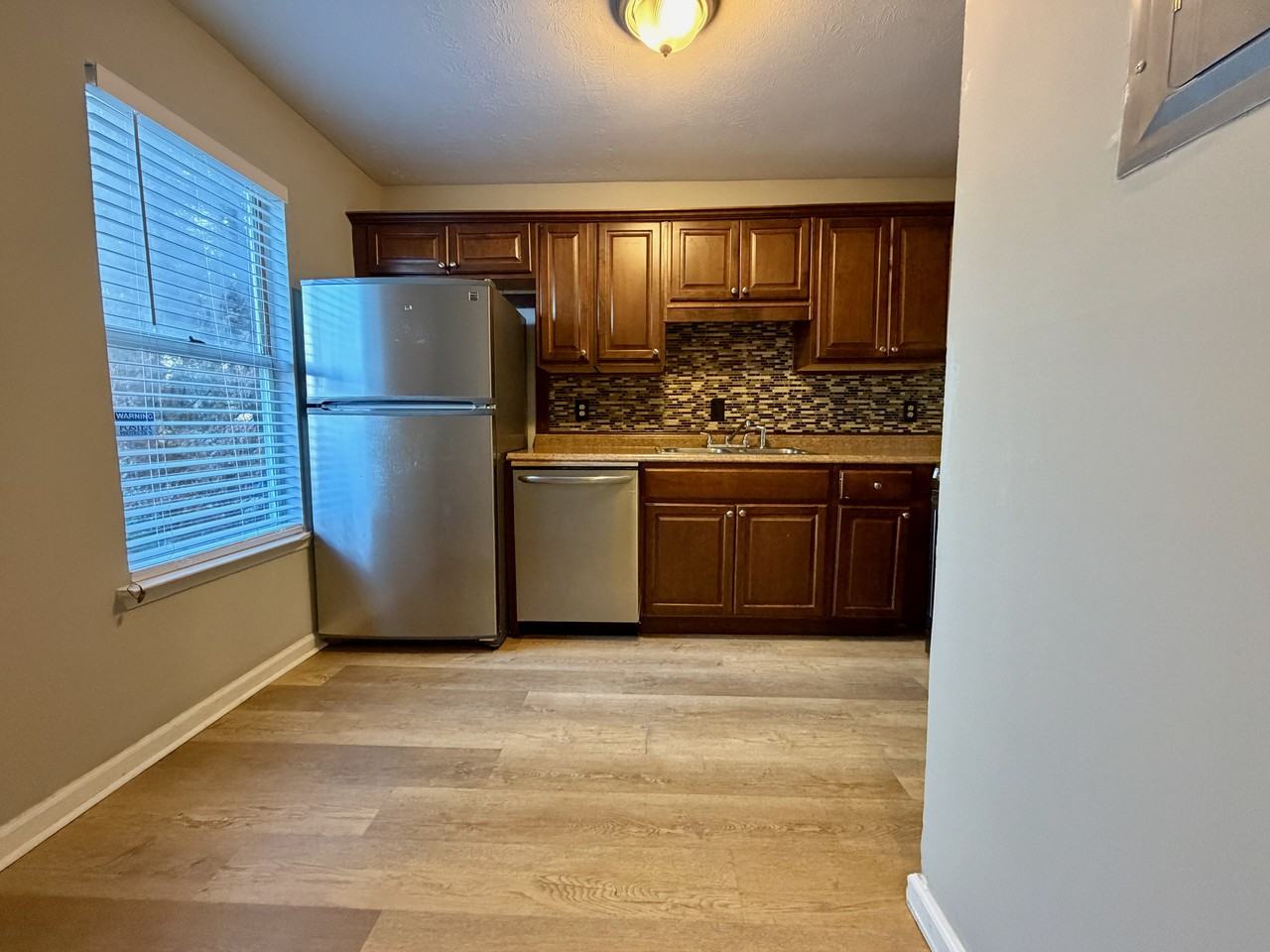 1911 Shenandoah Valley Ln Se - Photo 7 of 38