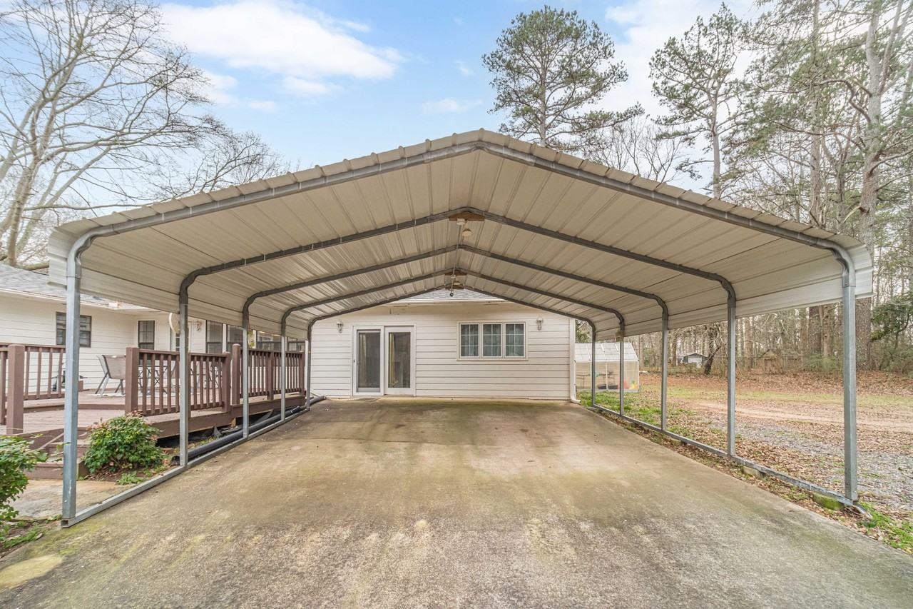 1496 Dooley Town Rd - Photo 2 of 27