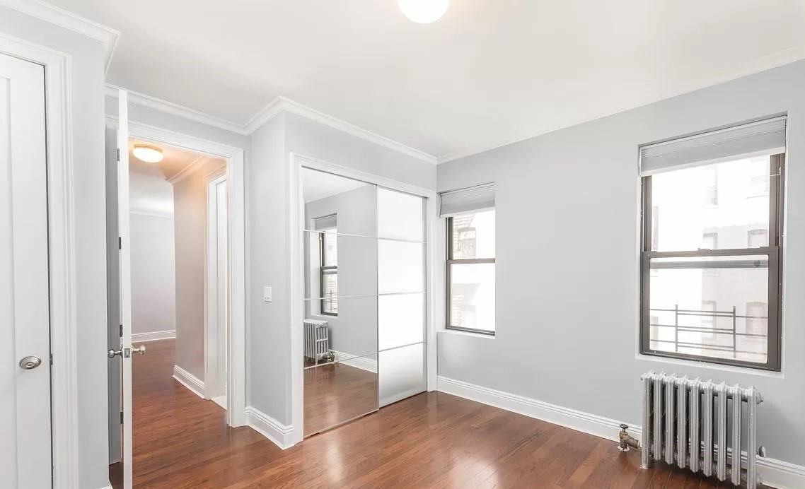 2451 38th St #7B - Photo 5 of 6