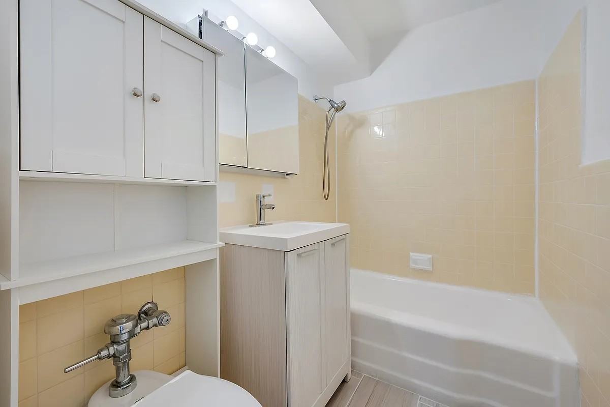 3965 52nd St #10E - Photo 7 of 7