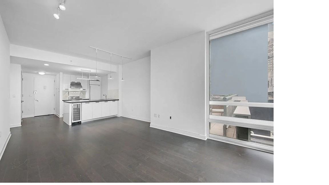 261 W 28th St #2D - Photo 2 of 10