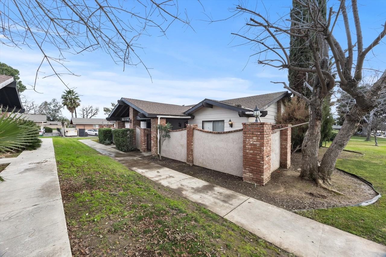 4400 Orrick Ct #B - Photo 4 of 12