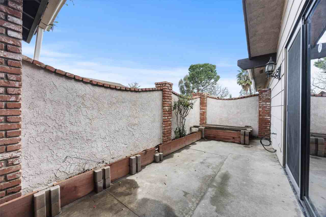 4400 Orrick Ct #B - Photo 6 of 12