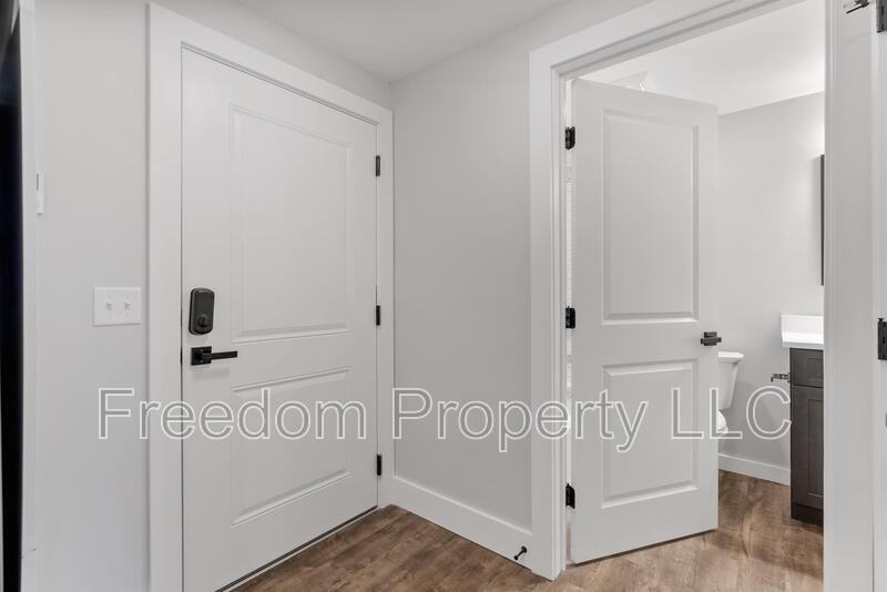 969 Hopmeadow St #101 - Photo 6 of 21