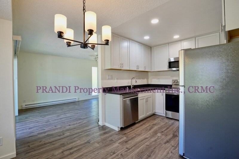 211 G St #3 - Photo 2 of 12