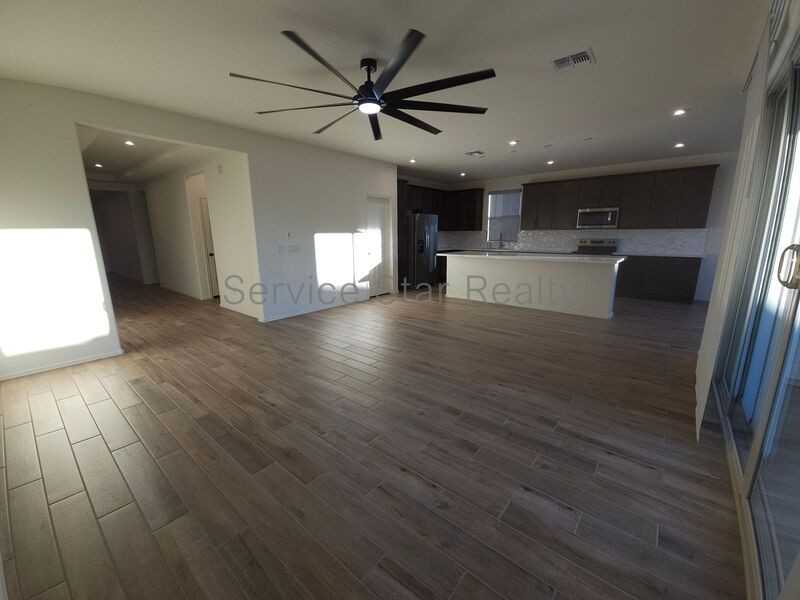 5884 N 193rd Dr - Photo 3 of 7