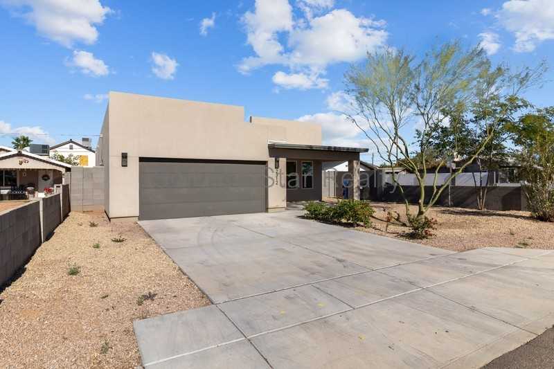 2312 E Garfield St - Photo 2 of 21