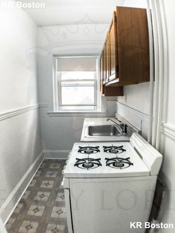 Summer St #9 - Photo 6 of 9