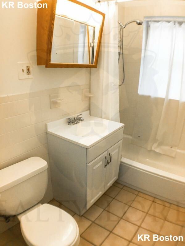 Summer St #9 - Photo 7 of 9