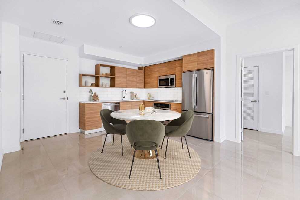 8245 Nw 53rd St #8245 - Photo 4 of 10