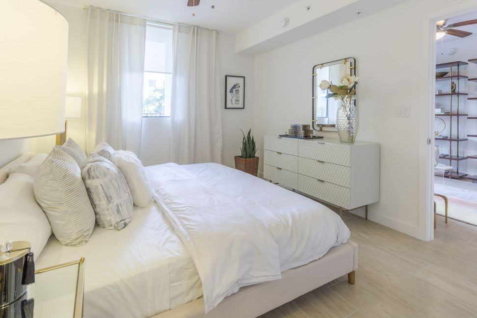 200 Nw 87th Ave #2004 - Photo 4 of 6