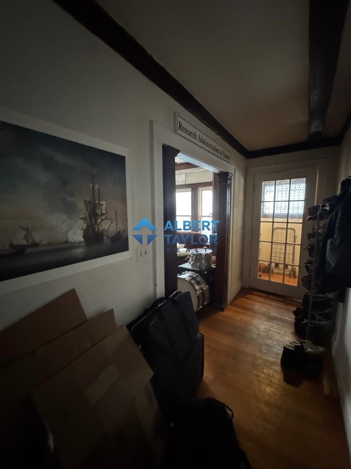 15 Boulevard Ter #15 - Photo 3 of 24