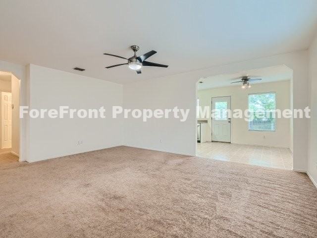 208 Kaylee Chase - Photo 7 of 32