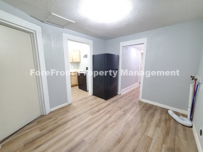 2318 Ruiz St - Photo 5 of 14