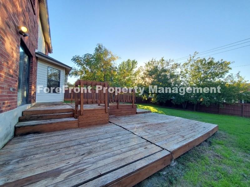 8031 Cherry Glade - Photo 4 of 32