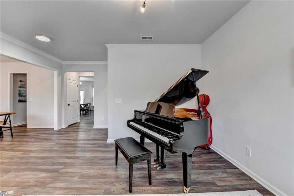 5215 Wheeler Run Dr - Photo 5 of 41