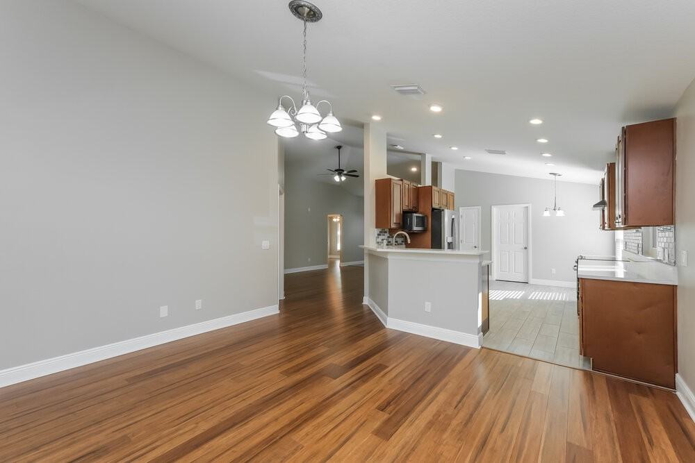 2936 Minuteman Ln - Photo 6 of 16