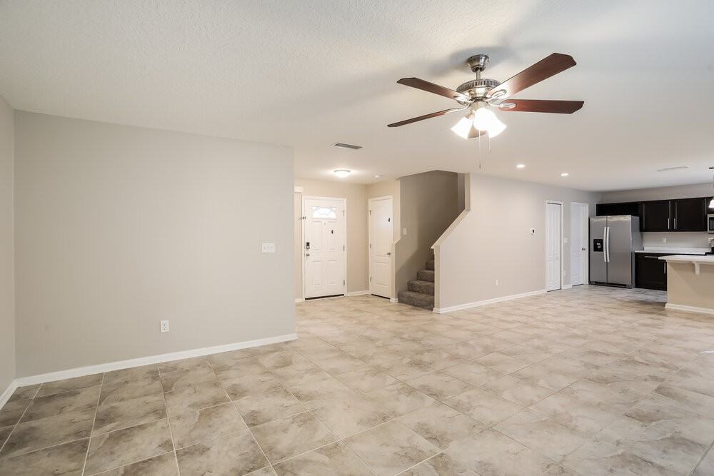 1251 Nochaway Dr - Photo 5 of 17