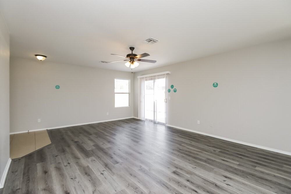 3229 W Alta Vista Rd - Photo 3 of 16