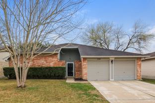 2138 Pilgrims Point Dr - Photo 1 of 1