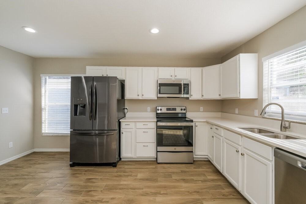 9715 Little Pond Way - Photo 6 of 16