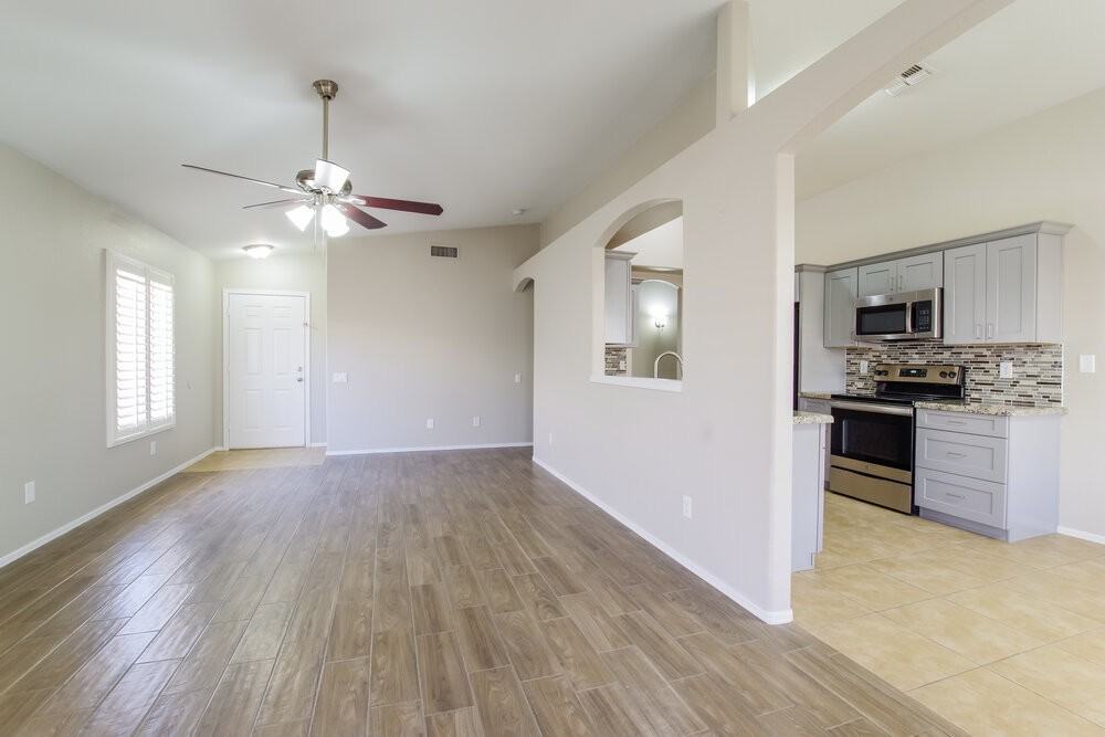 16634 N 35th Way - Photo 4 of 16